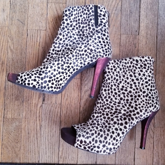 donald pliner white boots